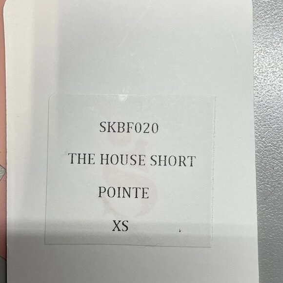 NEW SELKIE Women’s High Waisted Fuzzy Shorts Light Pale Pink Size XS - Picture 8 of 9